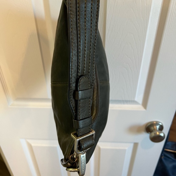 Olive green shoulder bag Banana Republic - Picture 4 of 4